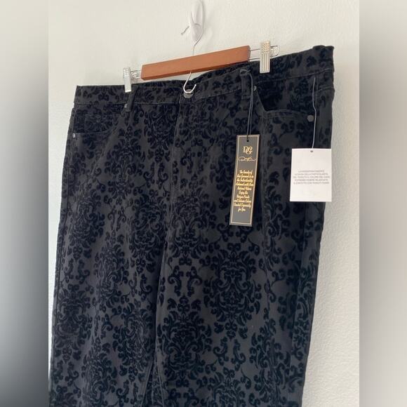 Diane Gilman 22W Whimsigoth Witchy Floral Black Velour Stretch Ankle Pant Sexy - Picture 3 of 11